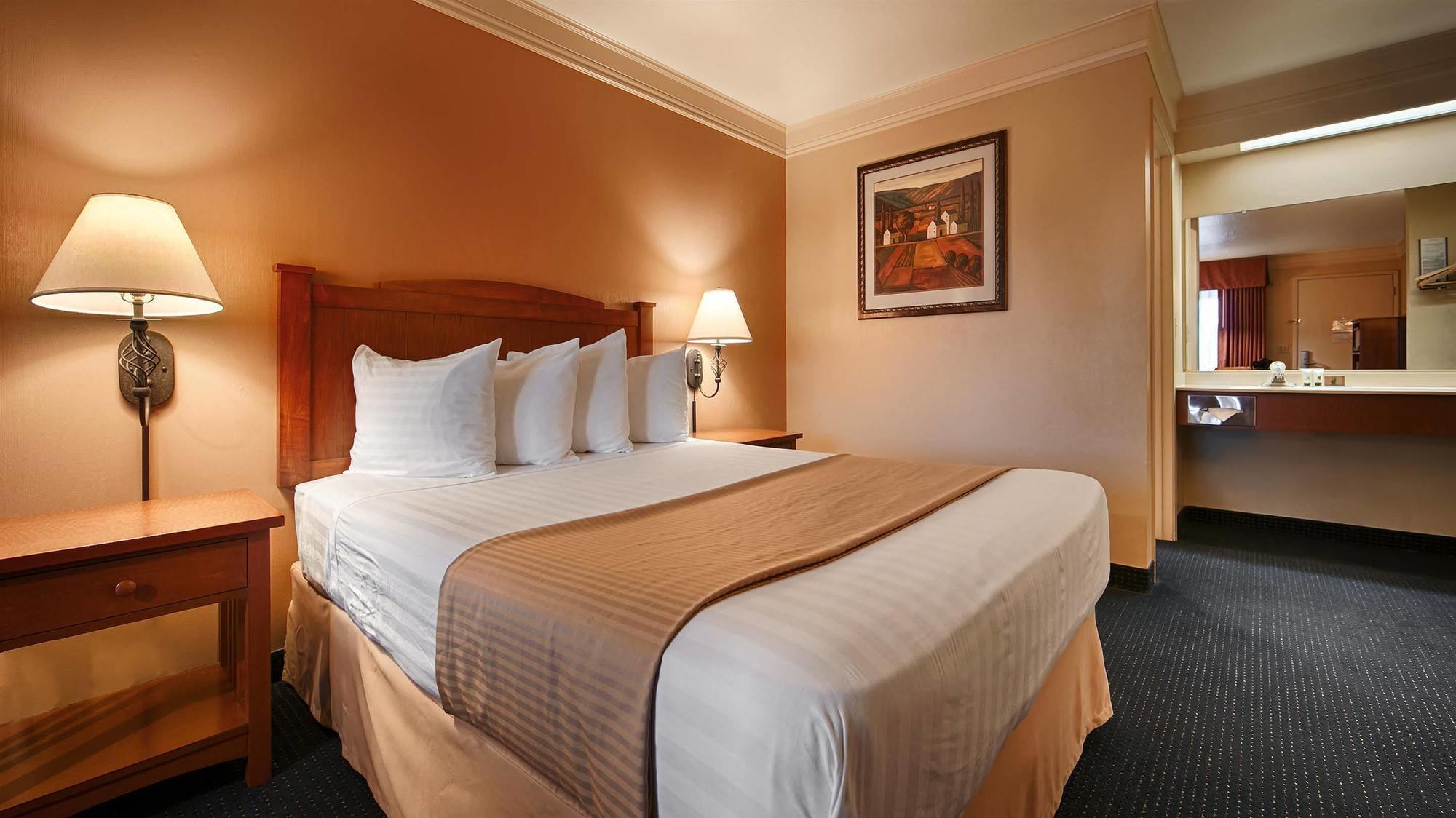 Best Western Cordelia Inn Екстер'єр фото