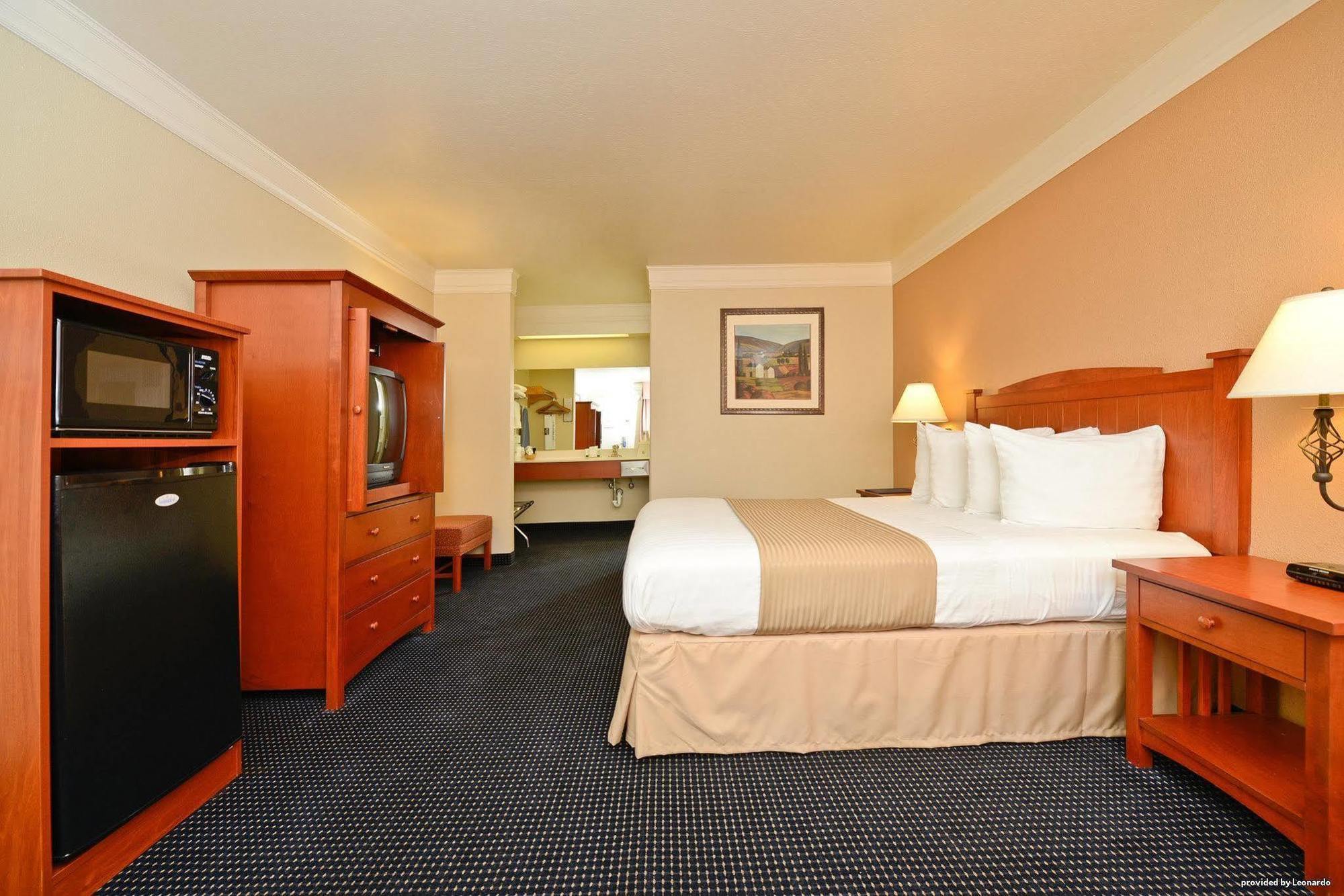 Best Western Cordelia Inn Екстер'єр фото